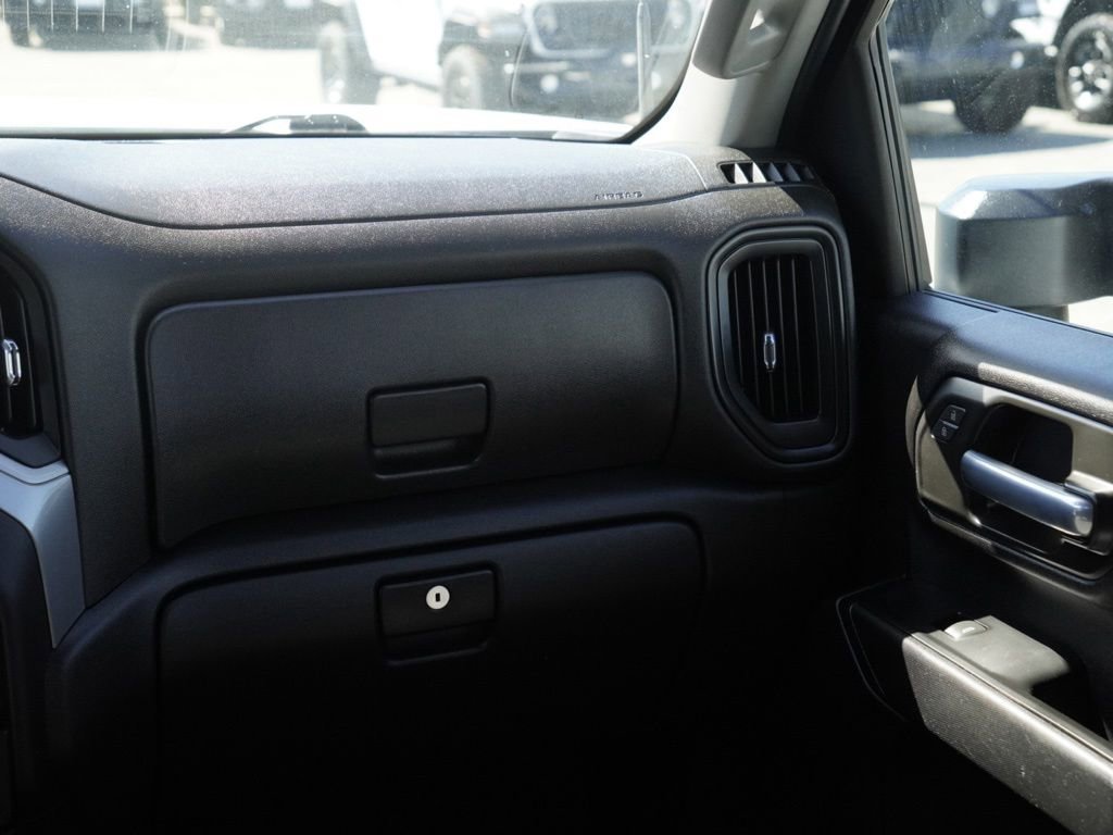 Used 2022 GMC Sierra 3500 Pro w/ Convenience Package AWD/4WD image 24