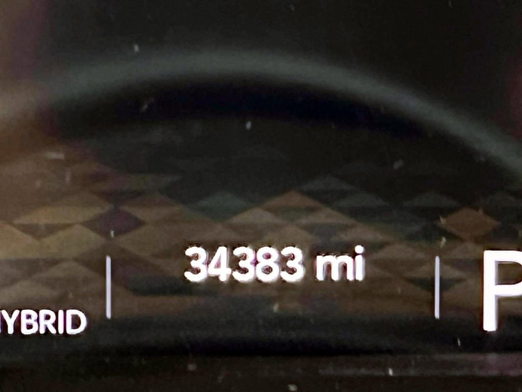 Certified 2022 Jeep Wrangler Unlimited Sahara w/ Cold Weather Group image 23