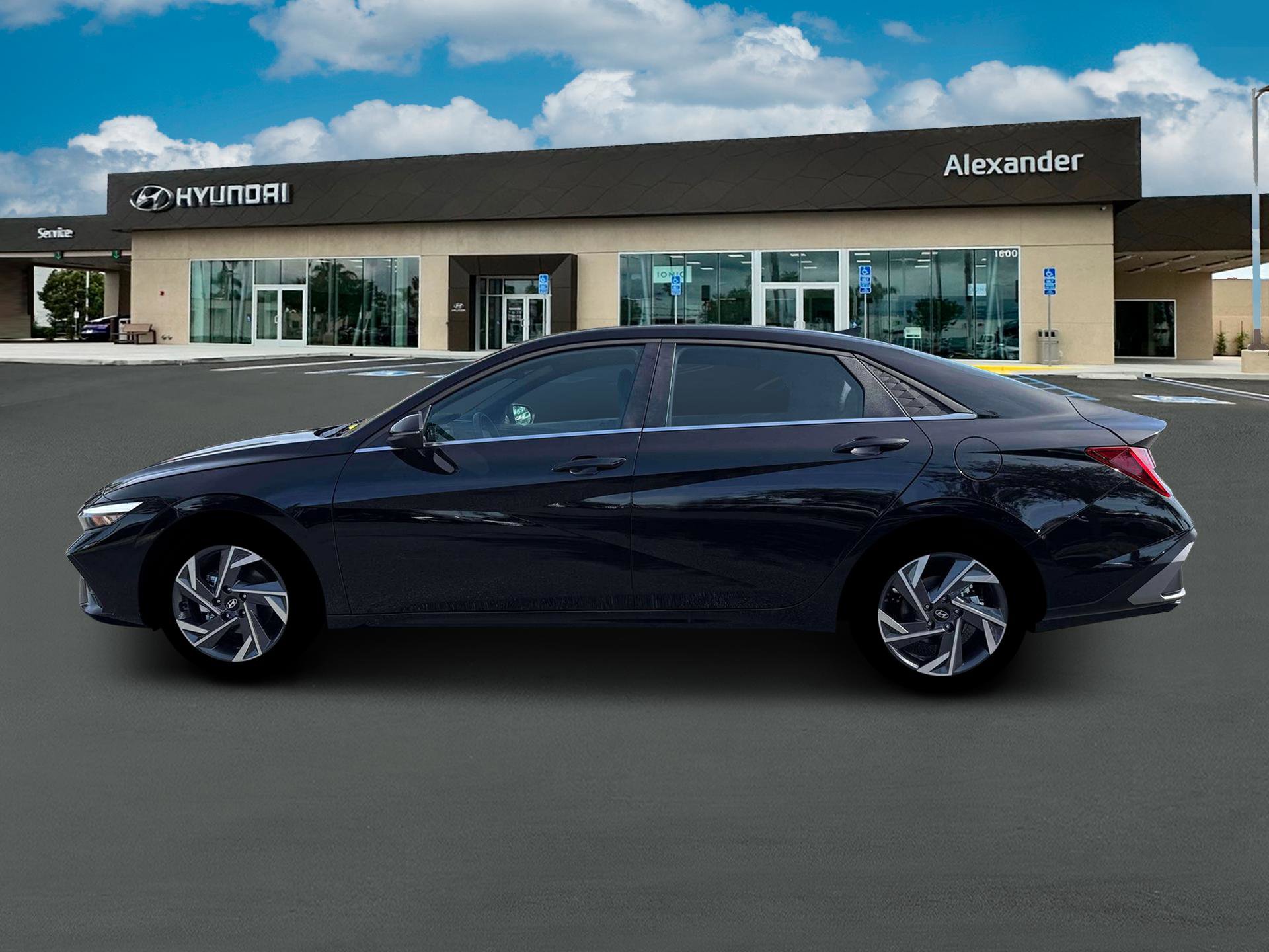 New 2026 Hyundai Elantra Limited image 3