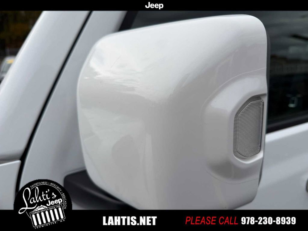Used 2024 Jeep Wrangler High Altitude image 29