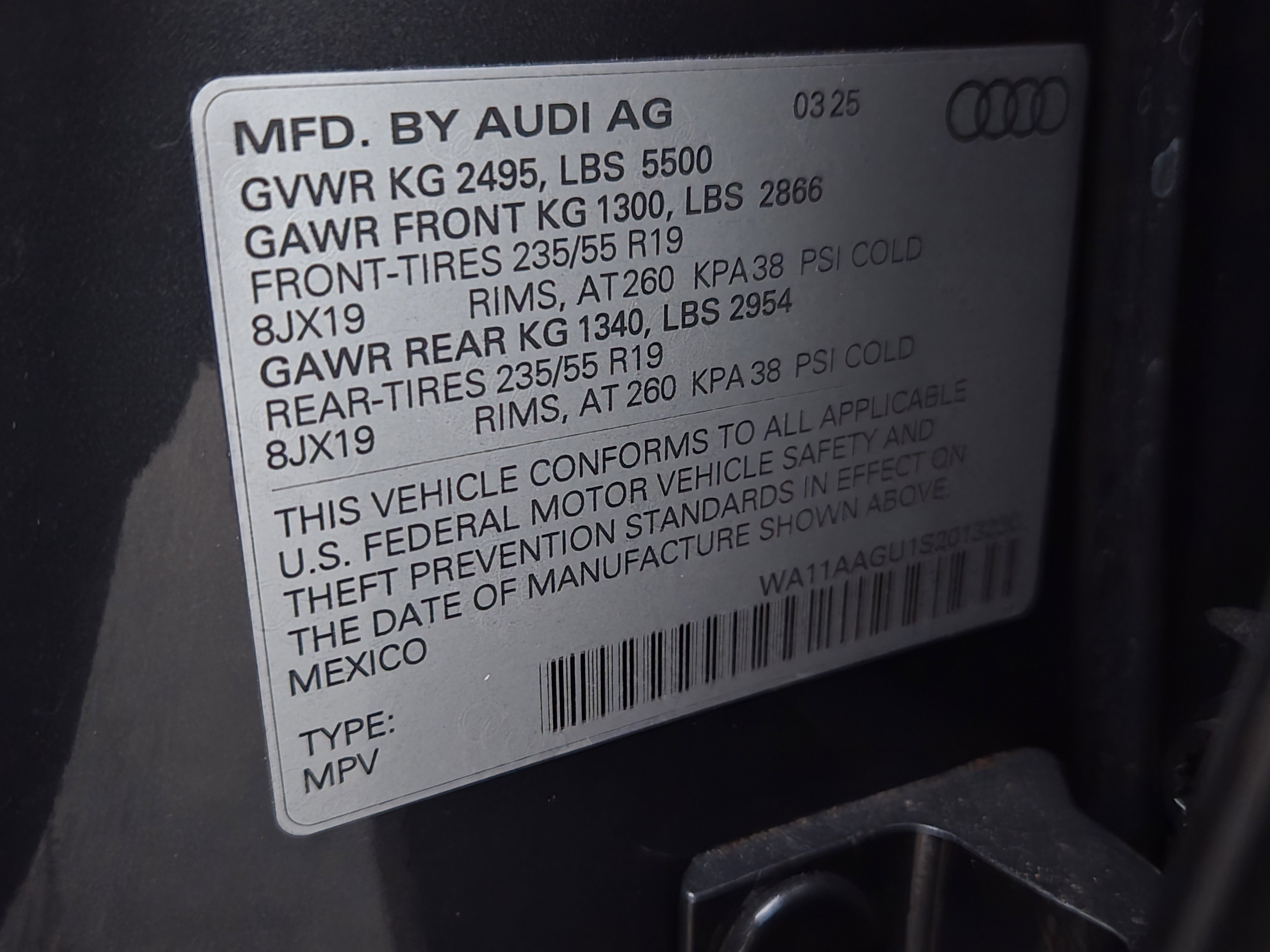 Used 2025 Audi Q5 Premium AWD/4WD image 33
