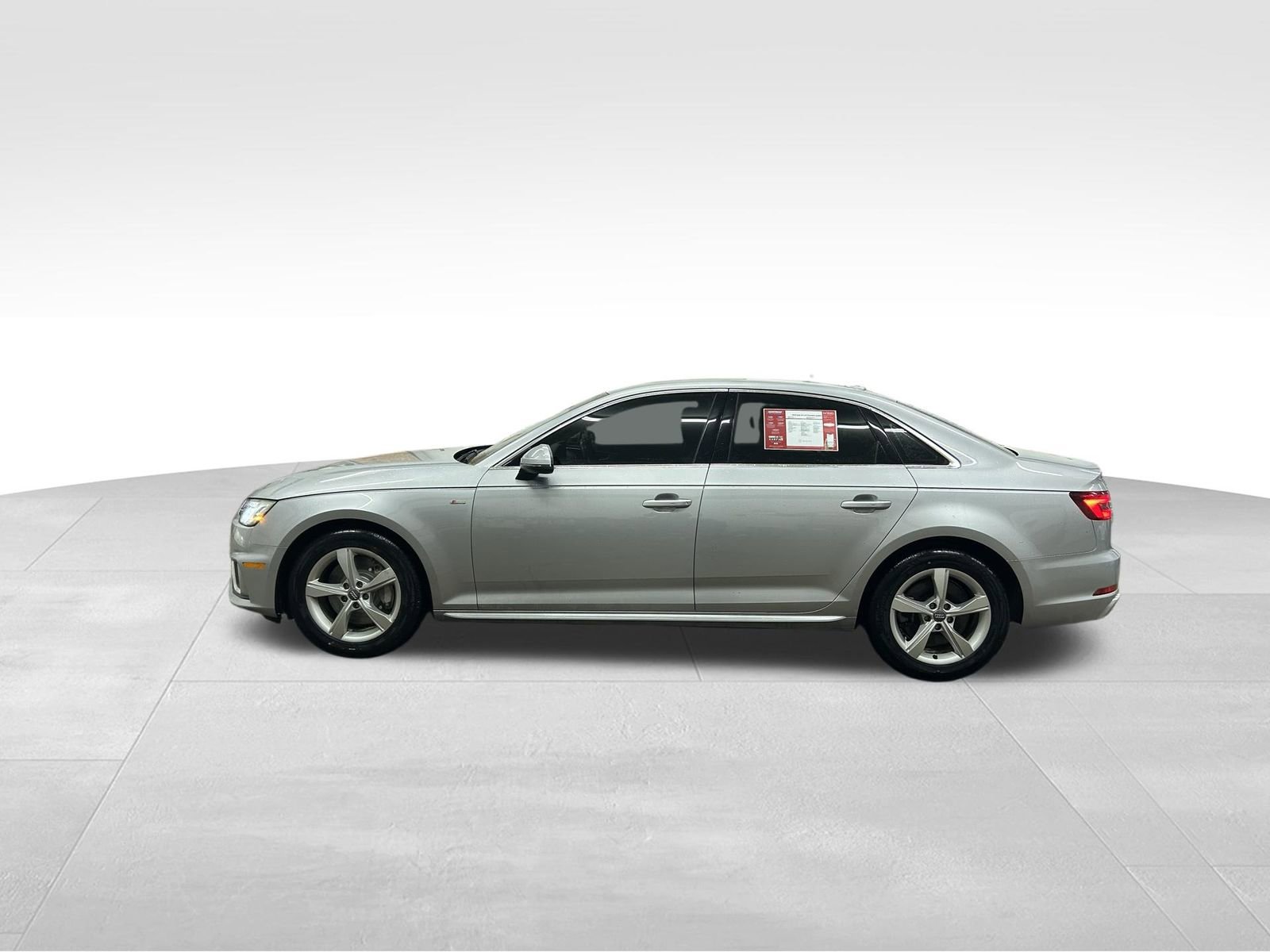 Used 2019 Audi A4 2.0T Premium w/ Convenience Package image 2