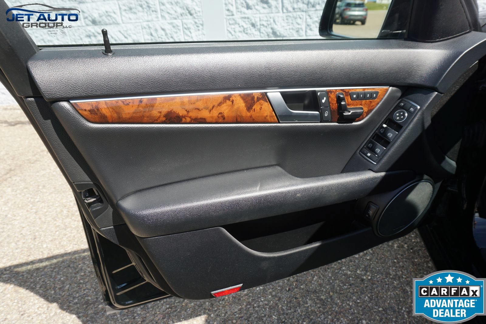 Used 2013 Mercedes-Benz C 300 4MATIC Sedan image 24