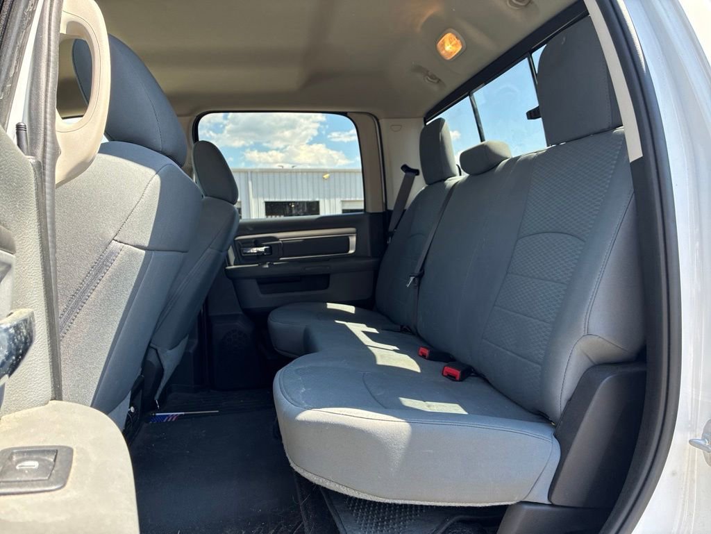 Used 2019 RAM 1500 Classic SLT AWD/4WD image 4