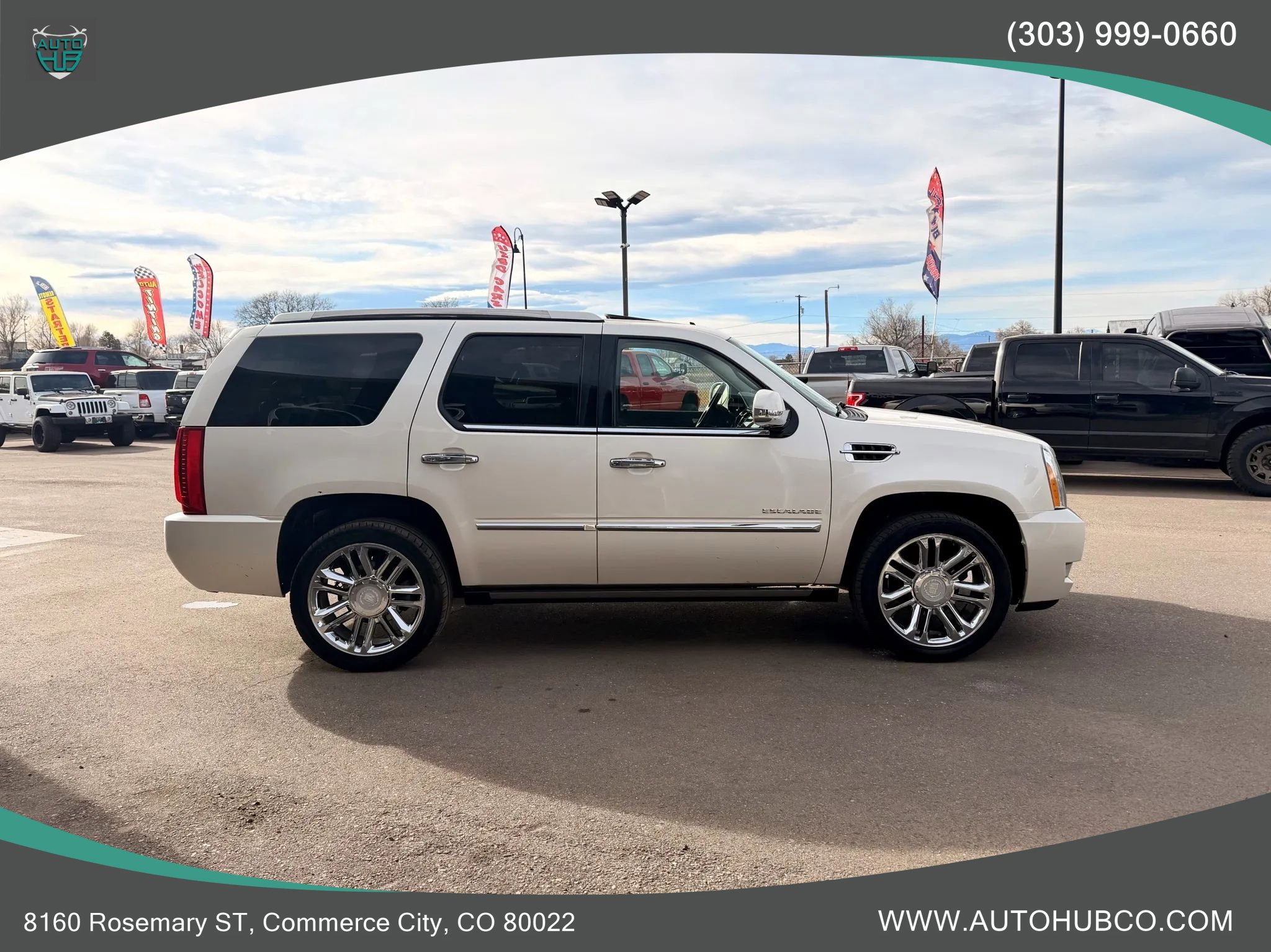 Used 2014 Cadillac Escalade Platinum image 4