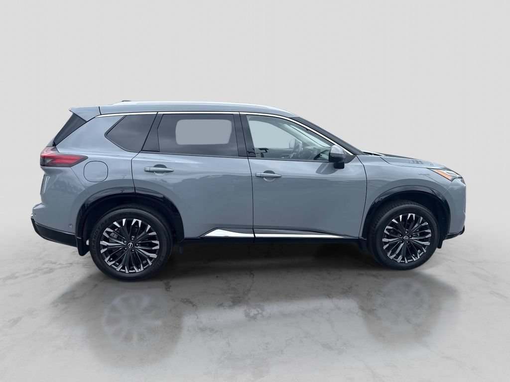 Certified 2024 Nissan Rogue Platinum w/ Platinum Premium Package AWD/4WD image 9