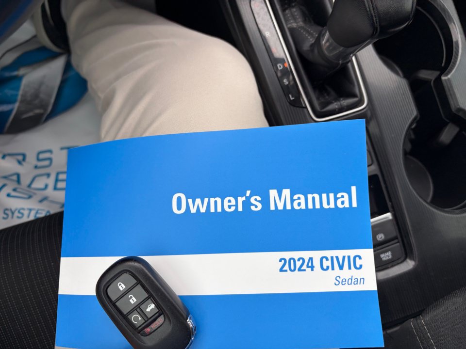 Certified 2024 Honda Civic EX image 33
