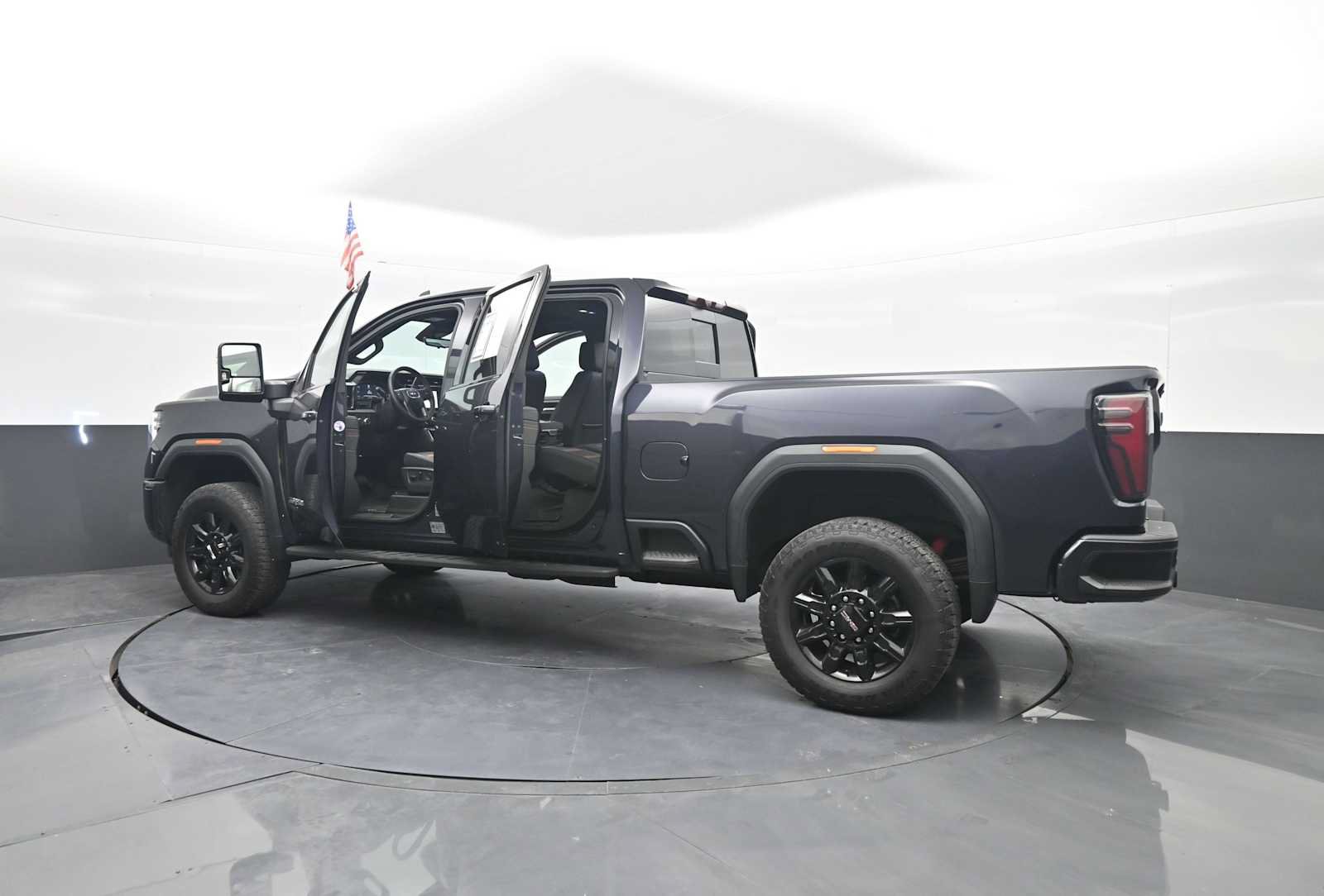 Used 2024 GMC Sierra 2500 AT4 w/ AT4 Premium Plus Package AWD/4WD image 47