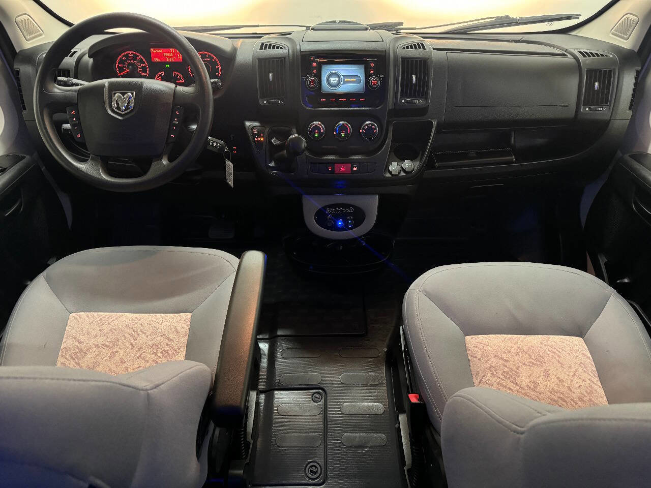 Used 2015 RAM ProMaster 2500 image 69