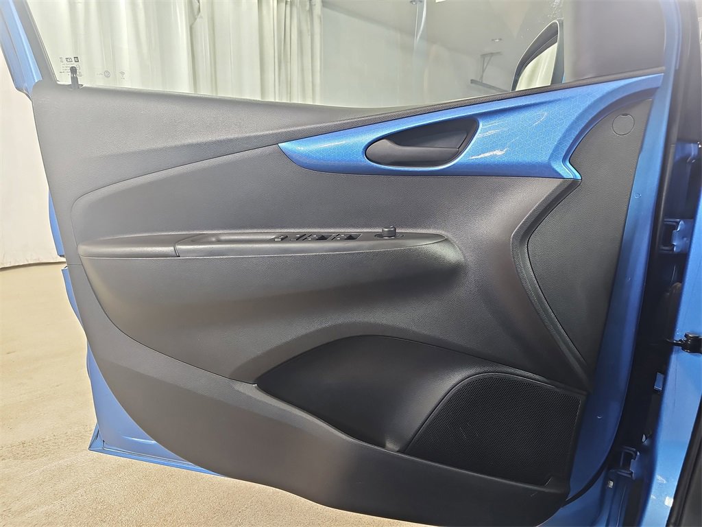 Certified 2017 Chevrolet Spark LT image 31