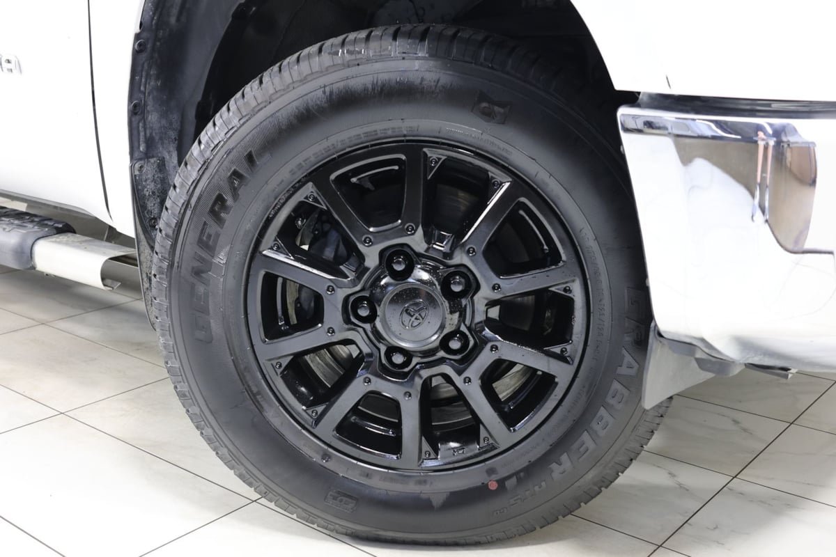Used 2020 Toyota Tundra Limited AWD/4WD image 13