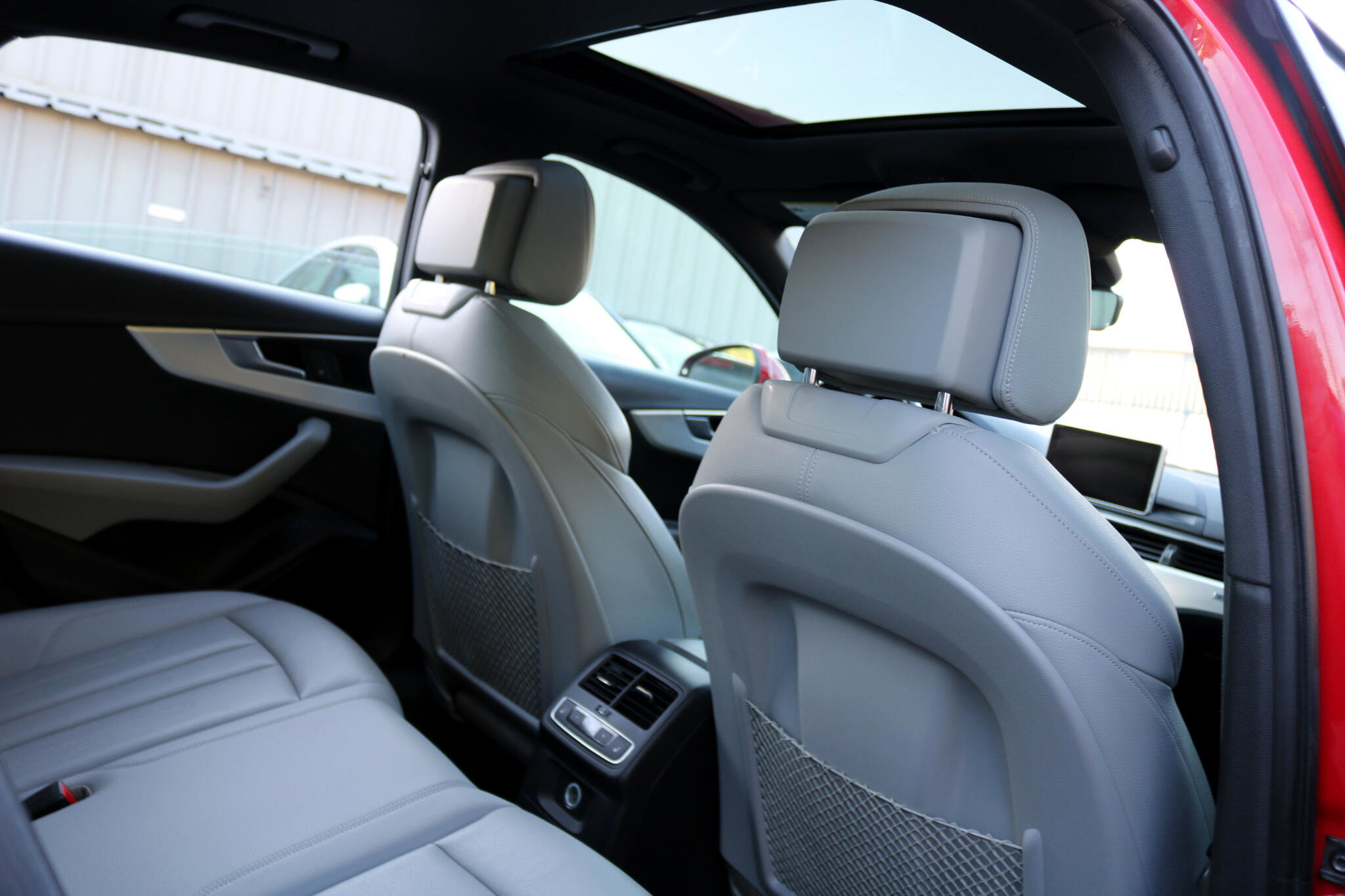 Used 2017 Audi A4 2.0T Premium Plus w/ Premium Plus Package image 24