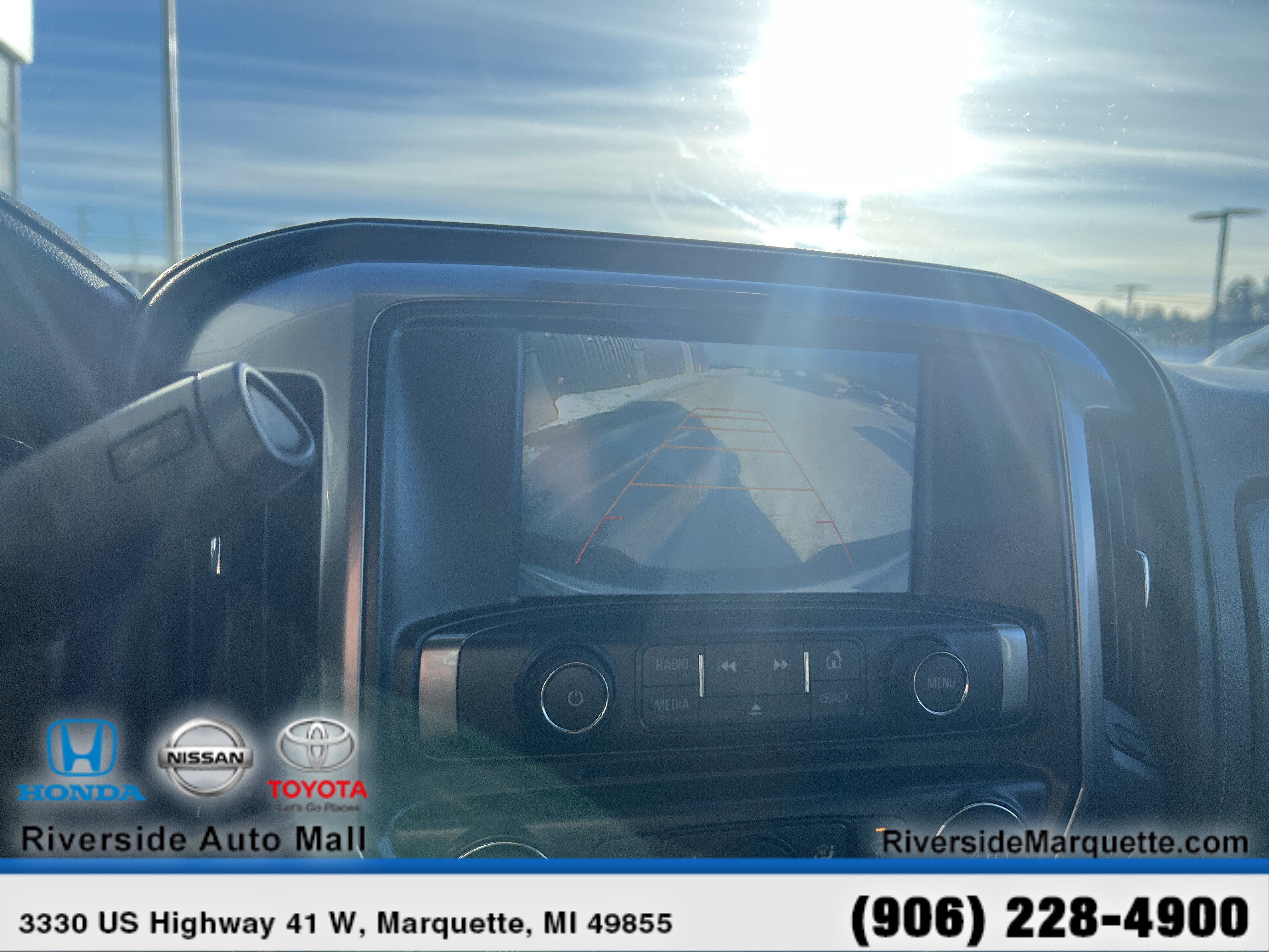 Used 2017 Chevrolet Silverado 1500 LTZ Z71 w/ Realtree Edition image 22