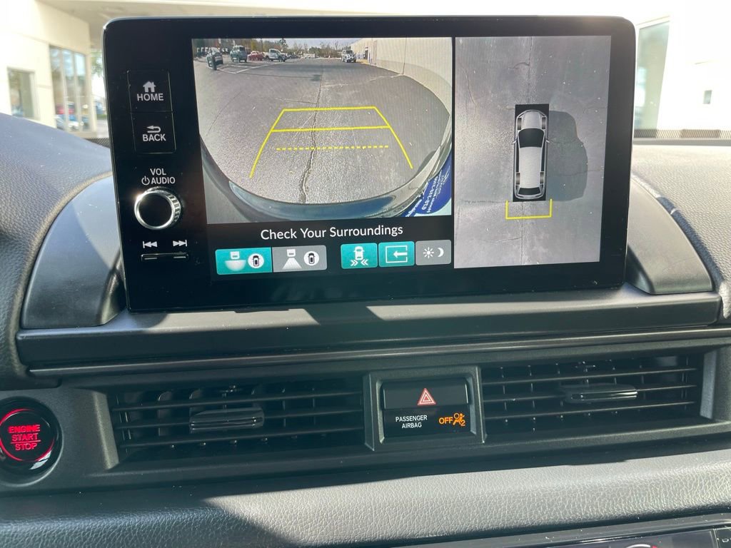 Used 2024 Honda Pilot TrailSport image 18