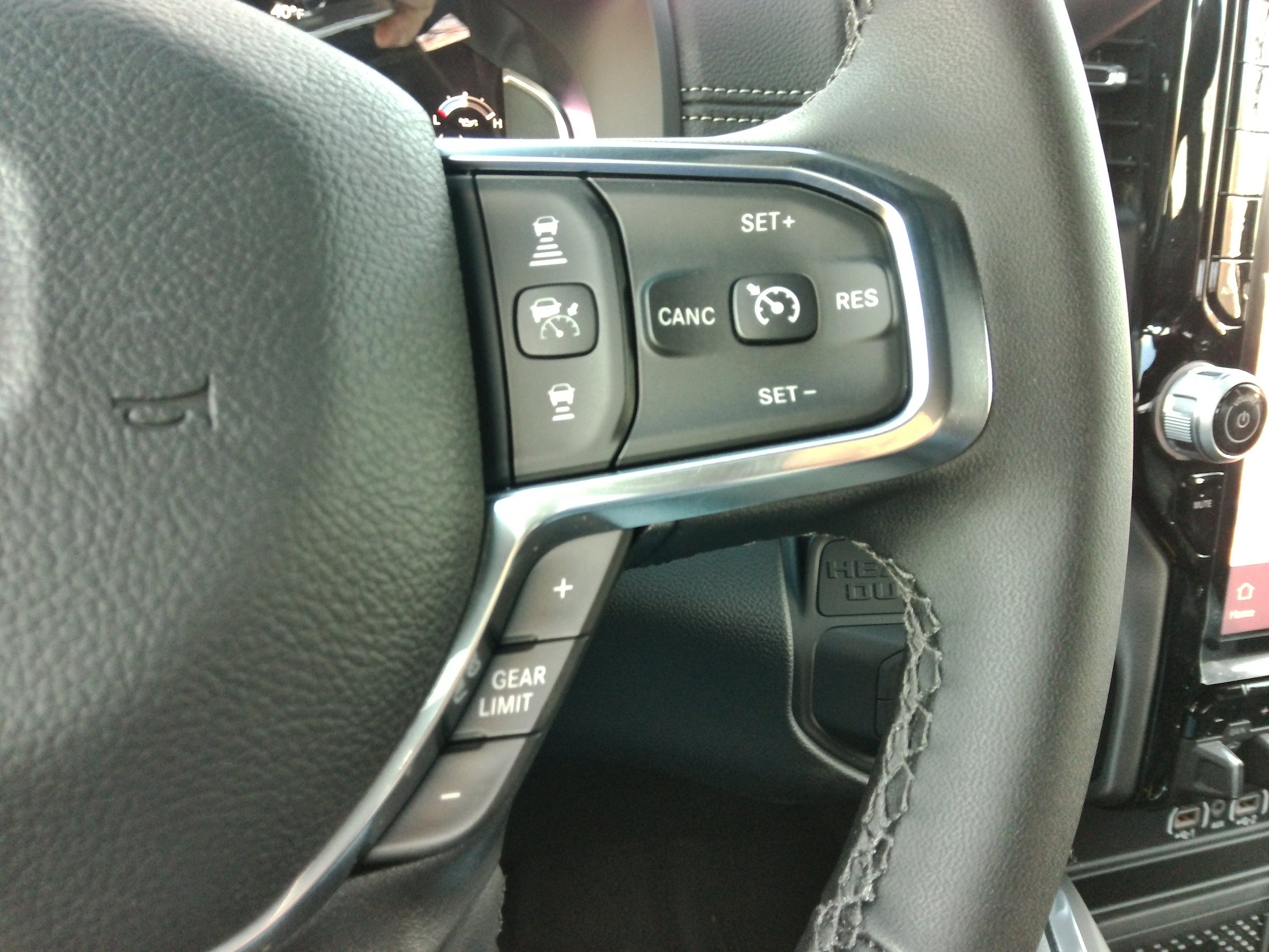 New 2026 RAM 3500 Laramie AWD/4WD image 11