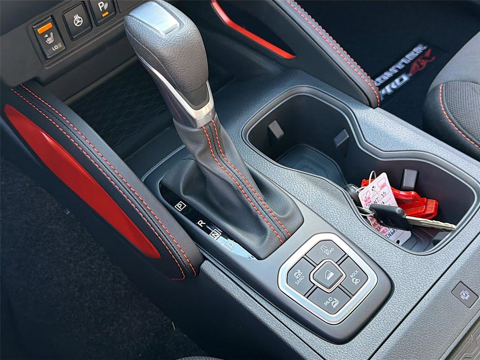 New 2026 Nissan Frontier PRO-4X w/ Pro-4x Convenience Package image 16