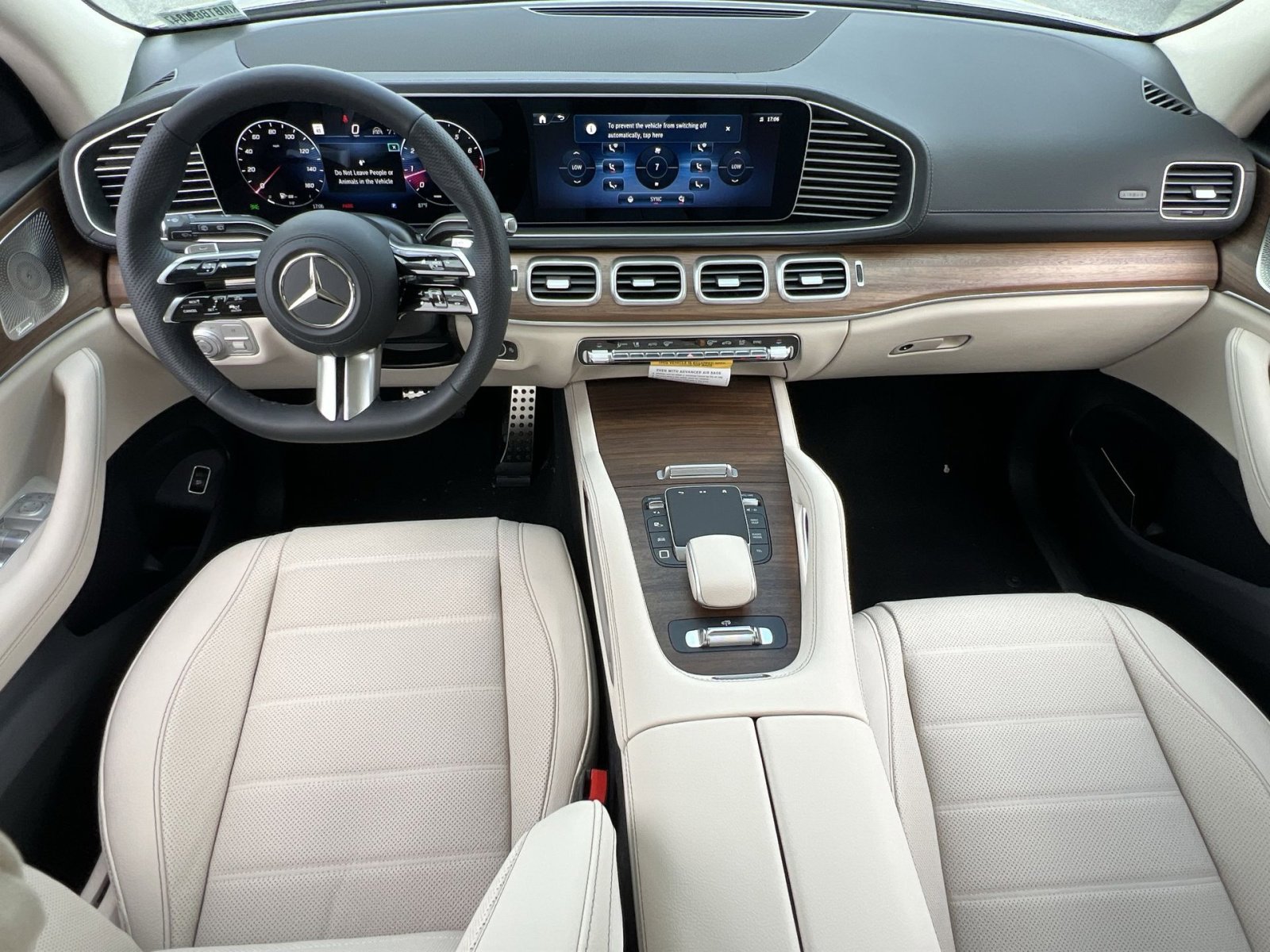 New 2026 Mercedes-Benz GLS 450 4MATIC image 28