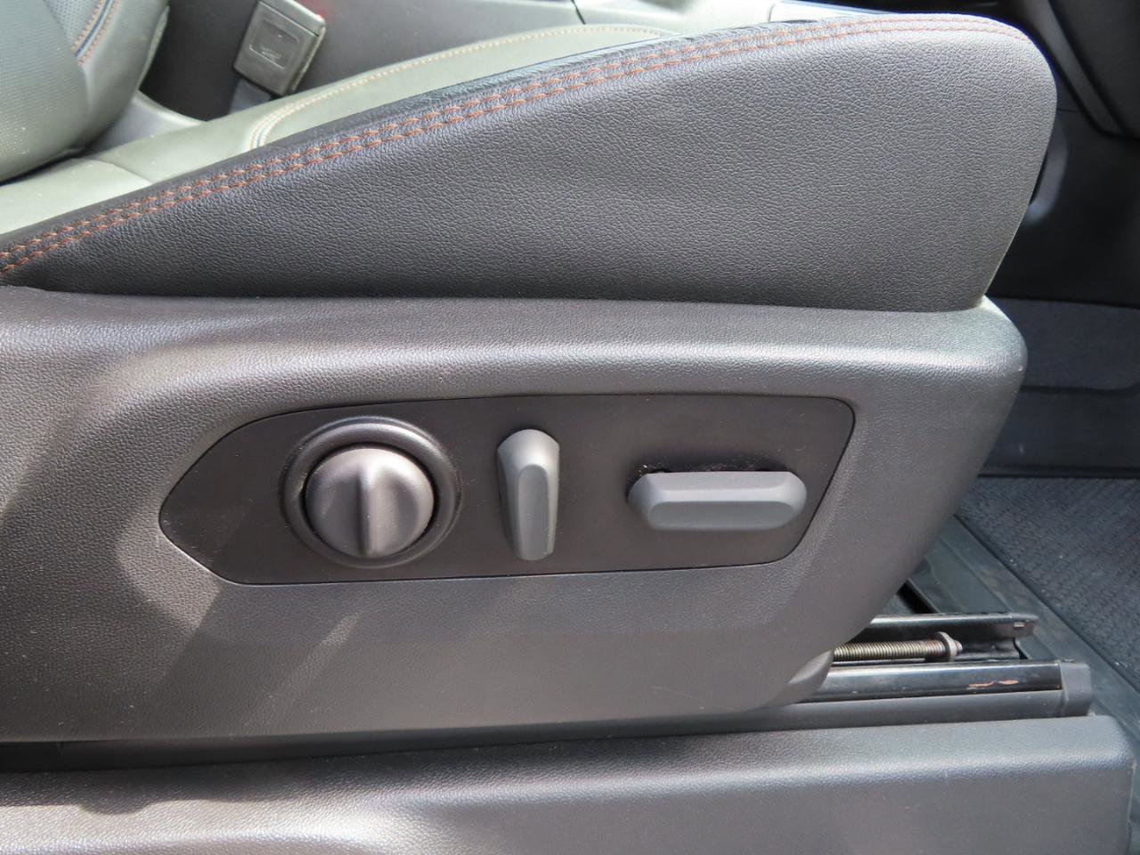 Used 2022 GMC Sierra 2500 AT4 w/ Gooseneck/5TH Wheel Package AWD/4WD image 53