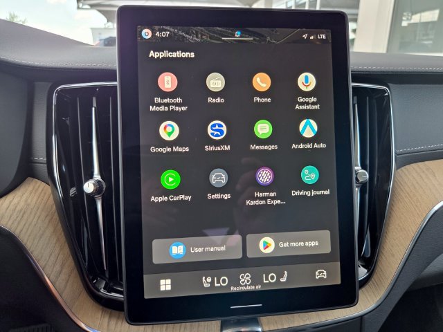 New 2027 Volvo XC60 B5 Ultra AWD/4WD image 23