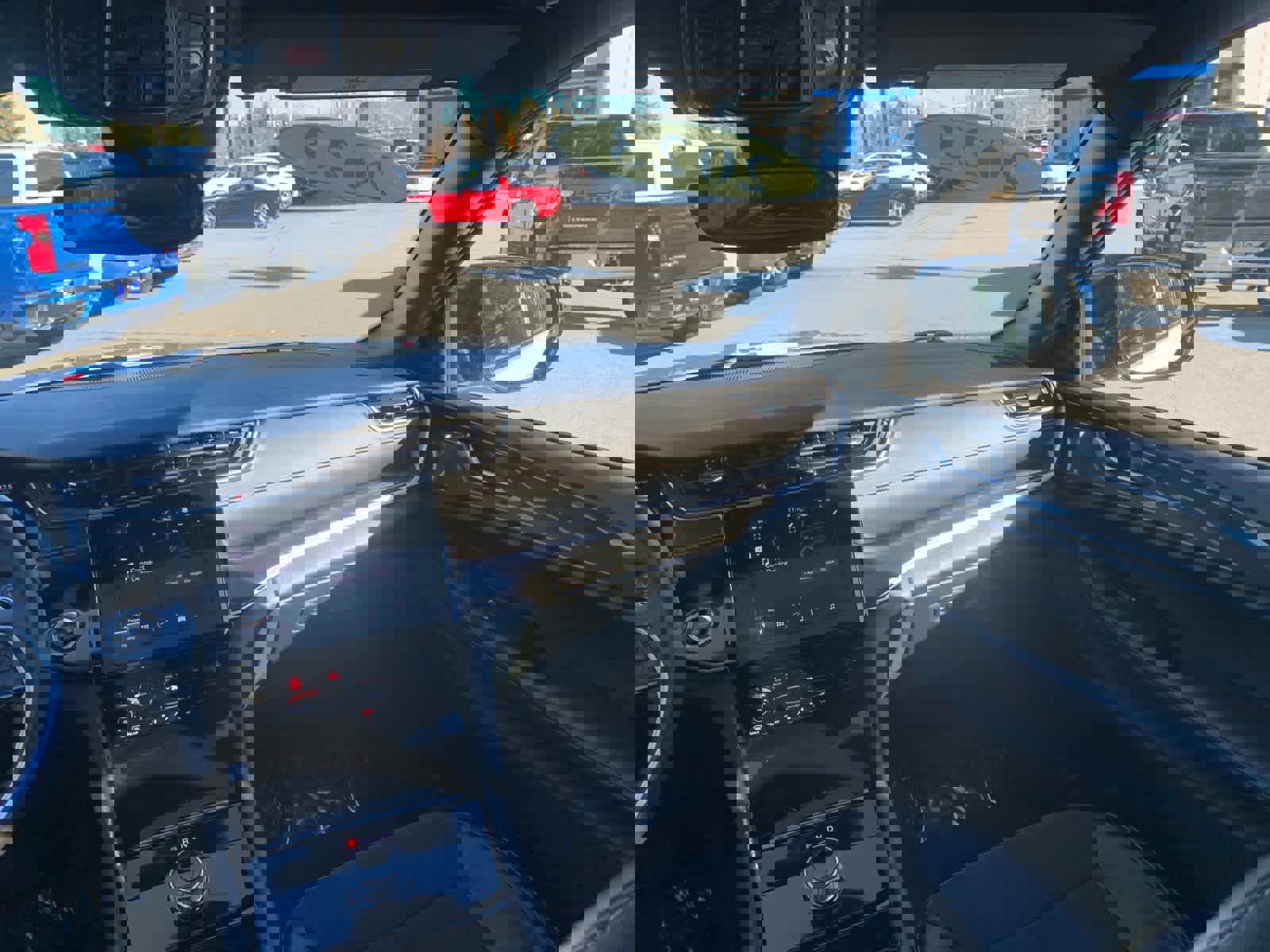 Used 2023 Jeep Grand Cherokee Altitude image 37