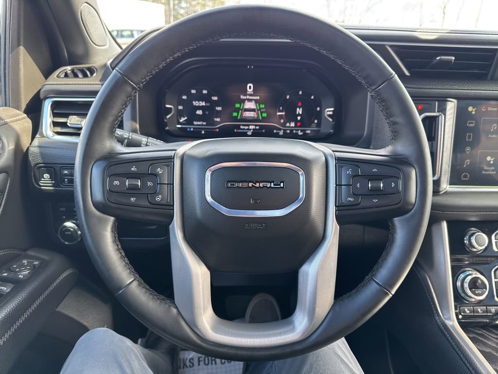 Used 2024 GMC Yukon XL Denali image 26