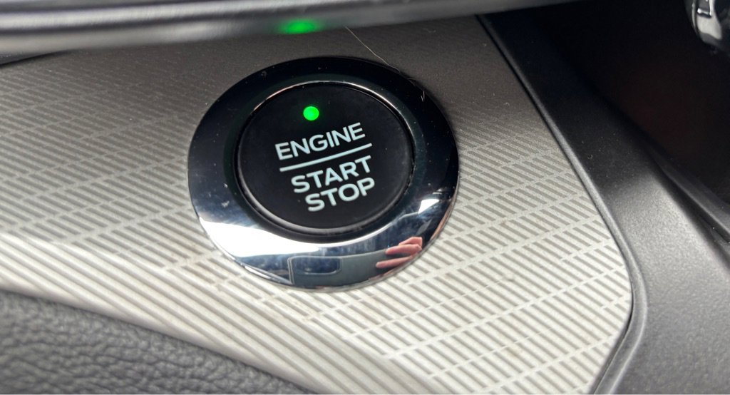 Used 2020 Ford Explorer XLT w/ Equipment Group 202A image 30