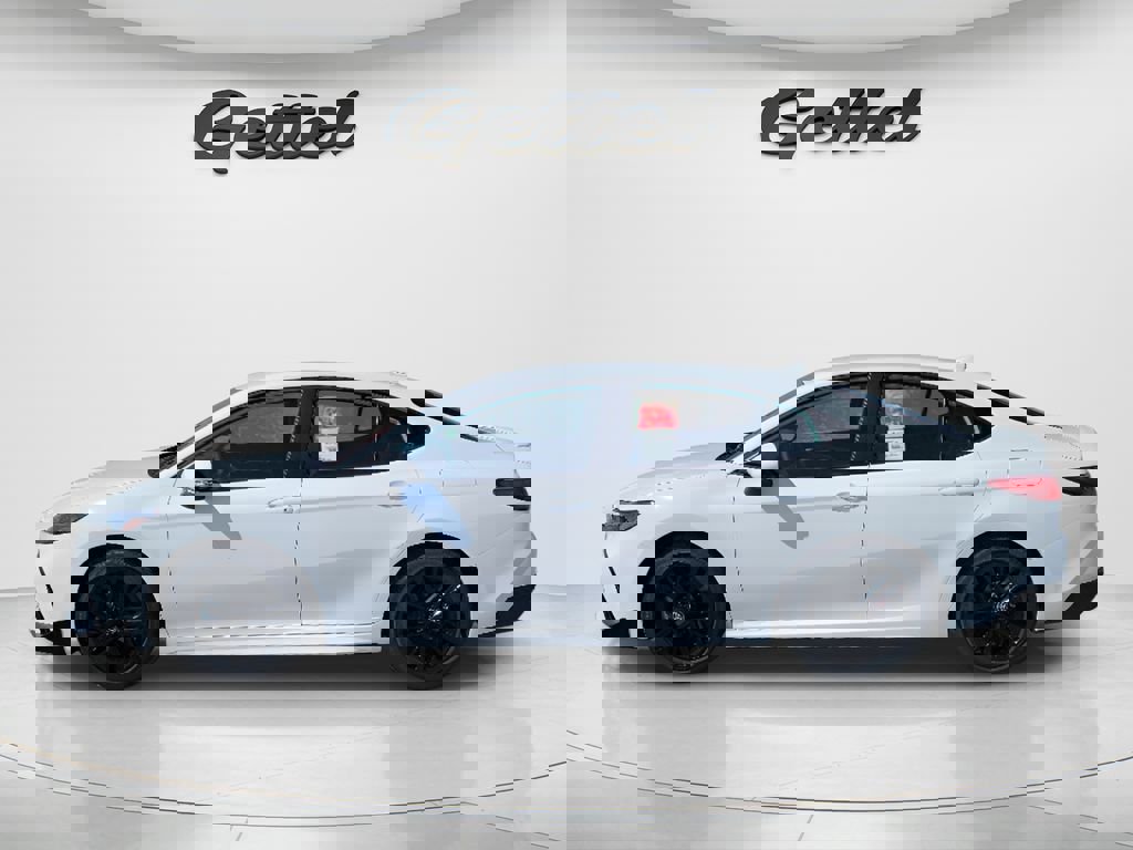 New 2026 Toyota Camry SE image 7