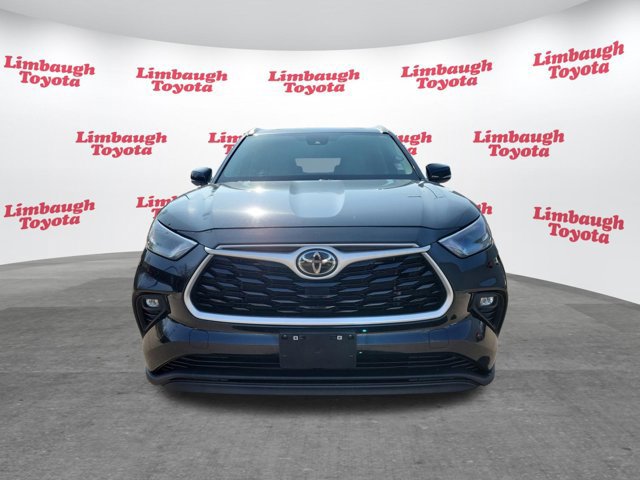 Used 2023 Toyota Highlander XLE image 27