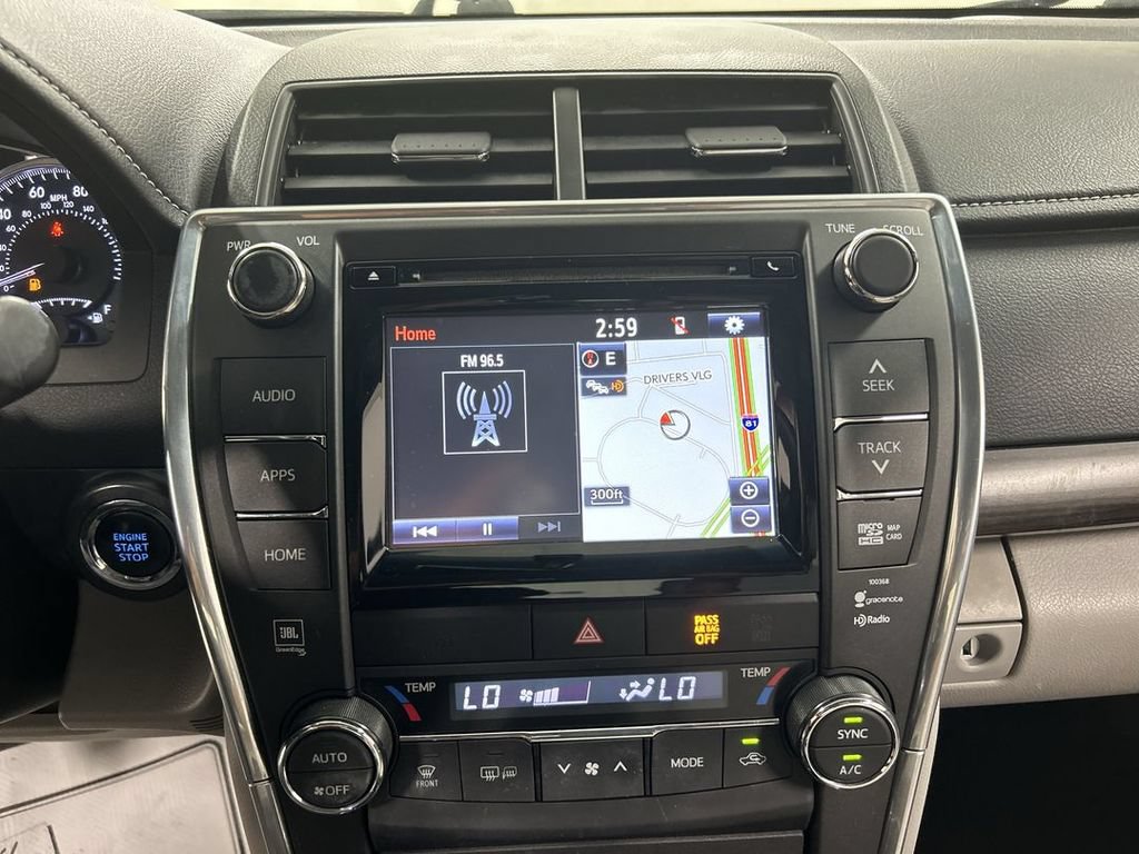 Used 2015 Toyota Camry XLE FWD image 16