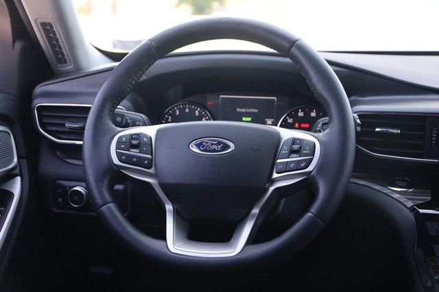 Used 2021 Ford Explorer Limited w/ Hybrid Equipment Group 310A AWD/4WD image 25