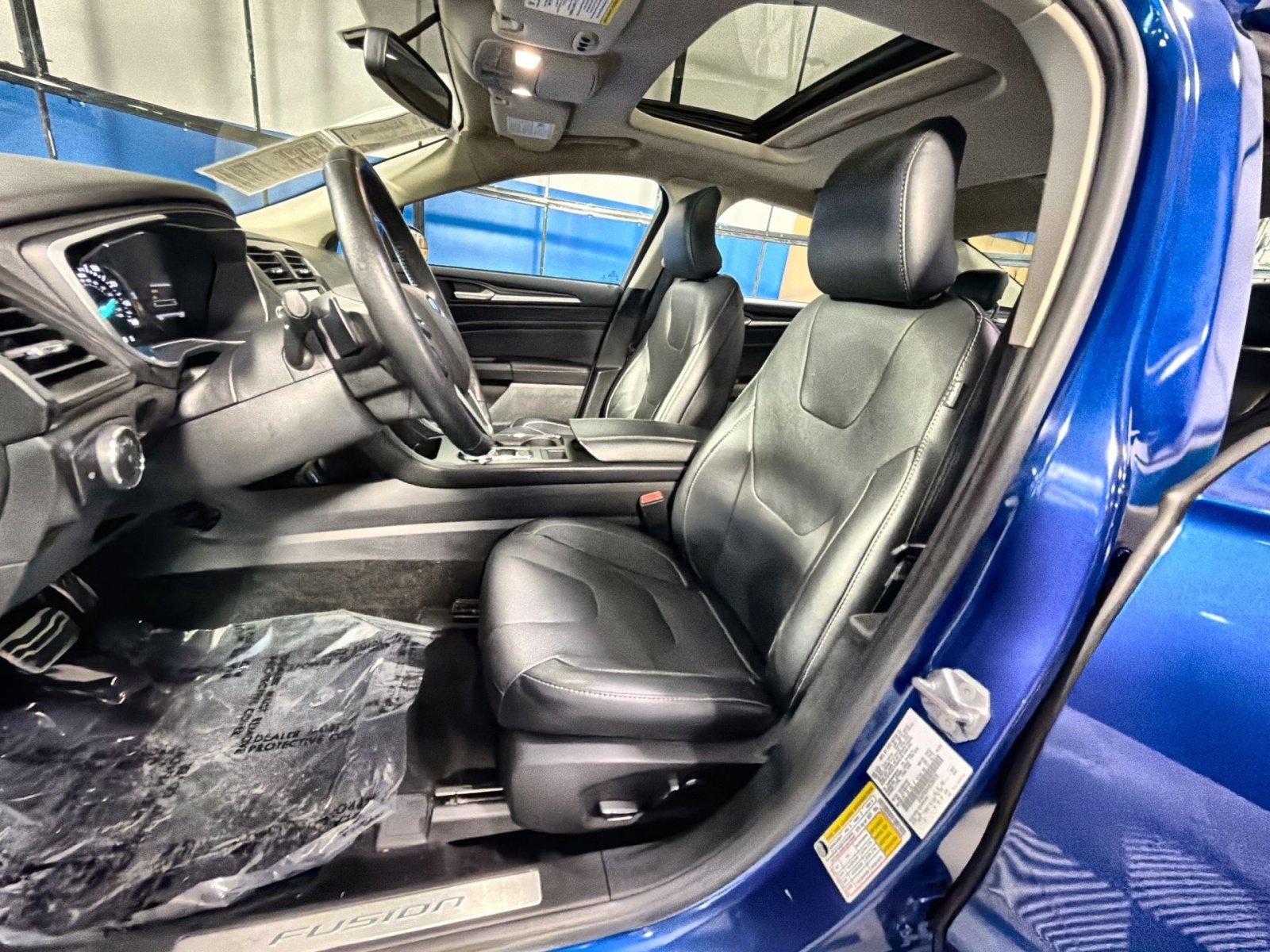 Used 2017 Ford Fusion Titanium image 32