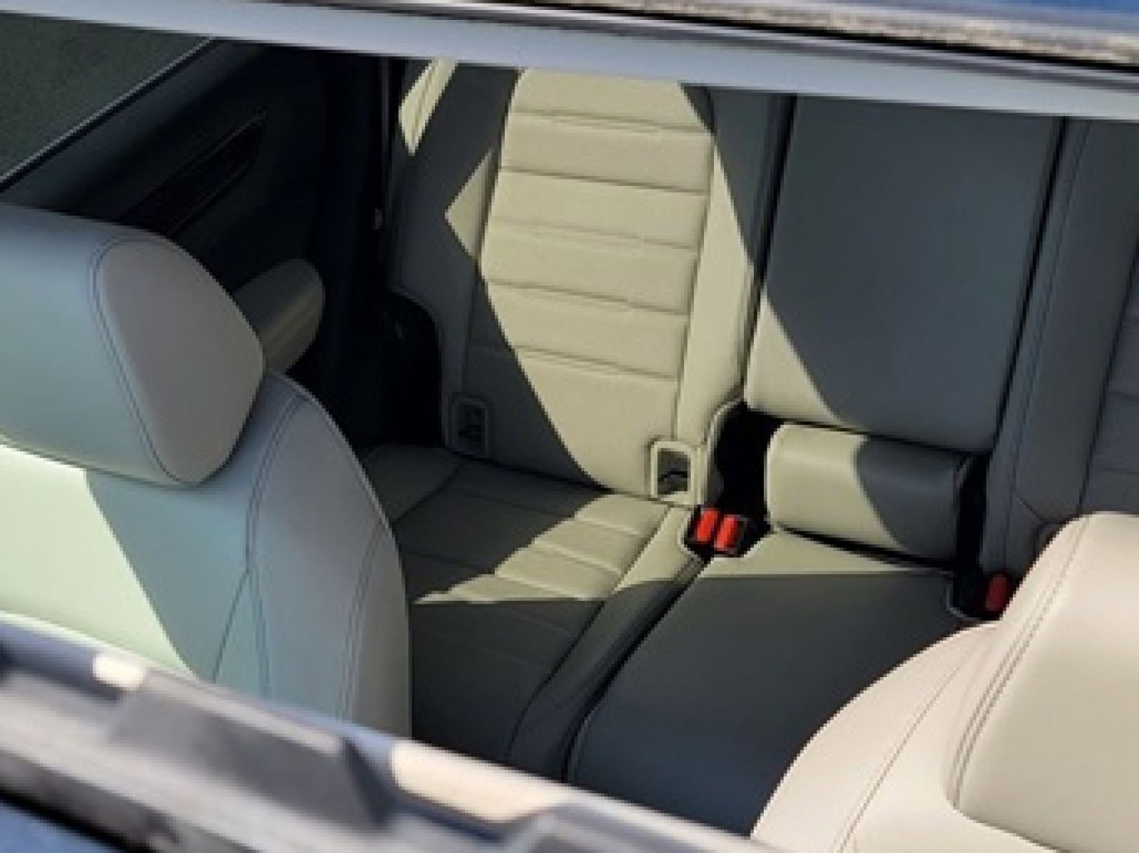 Used 2023 Honda CR-V EX-L image 14