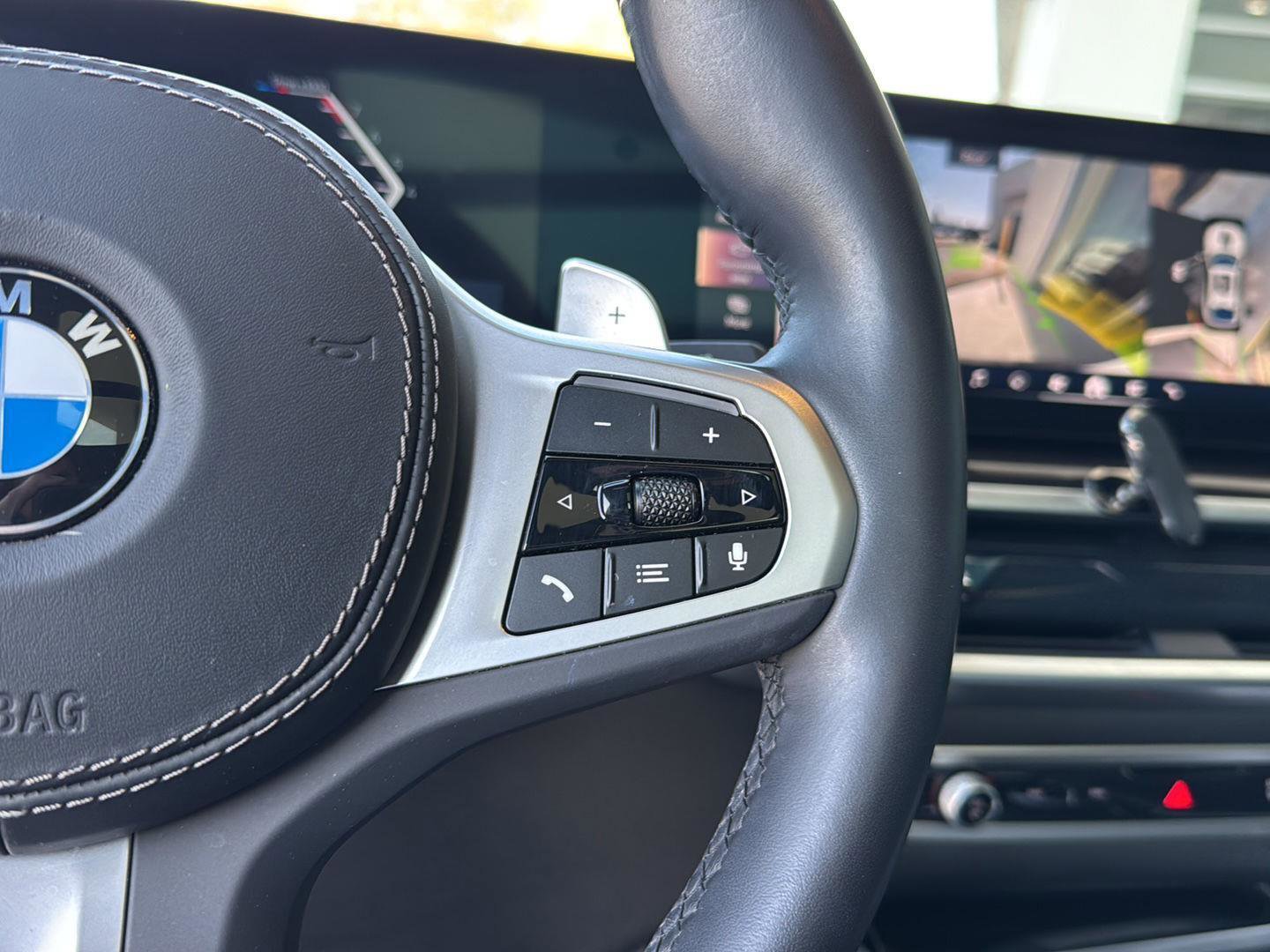 Certified 2024 BMW X6 xDrive40i w/ Premium Package image 19