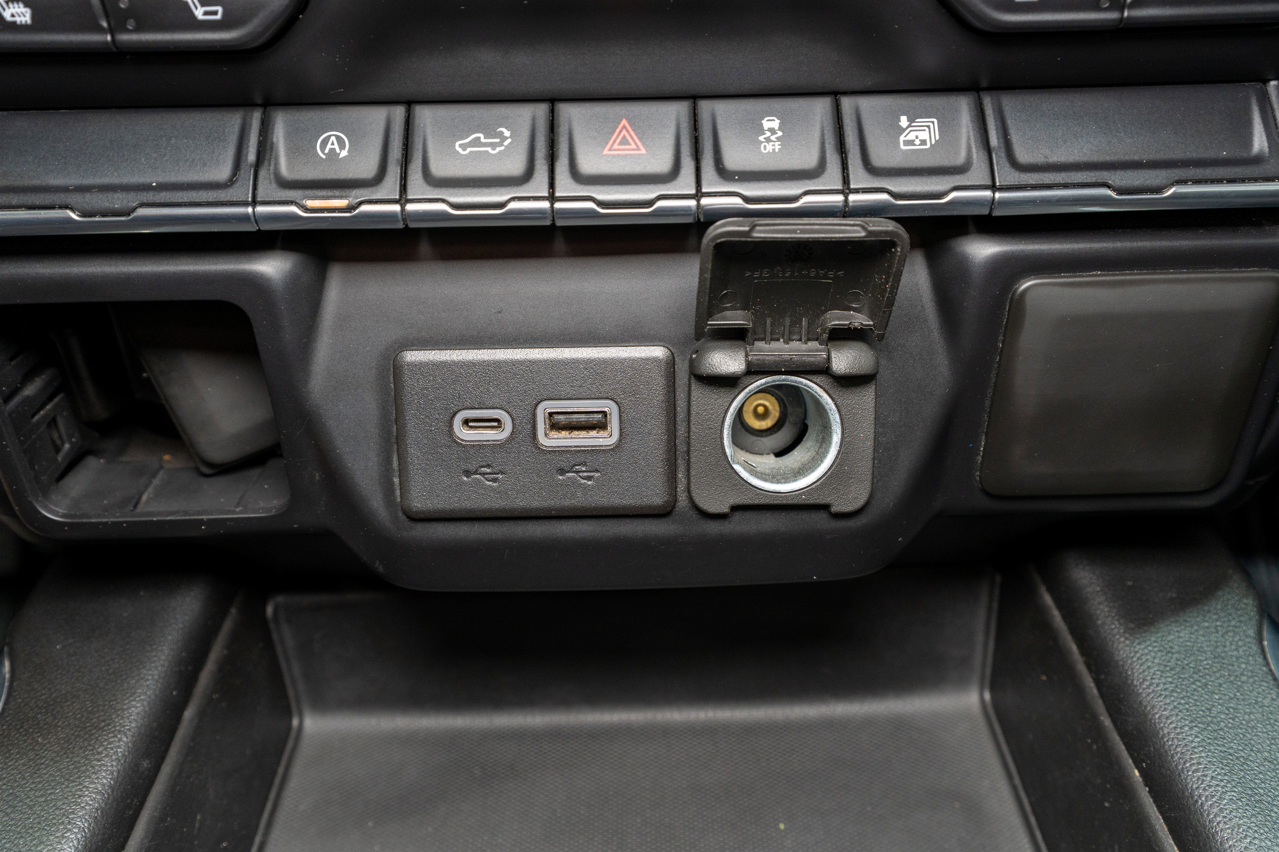 Used 2021 GMC Sierra 1500 Elevation AWD/4WD image 23