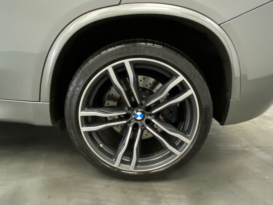 Used 2016 BMW X5 M AWD/4WD image 18