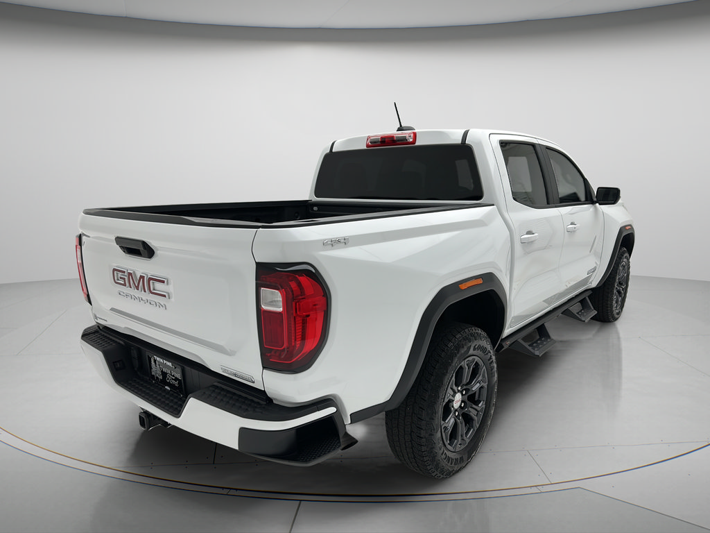 Used 2024 GMC Canyon Elevation w/ Trailering Package AWD/4WD image 5