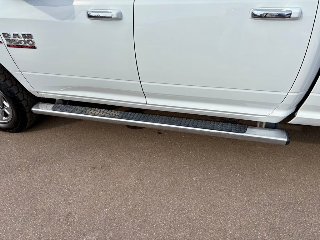 Used 2017 RAM 3500 SLT image 11