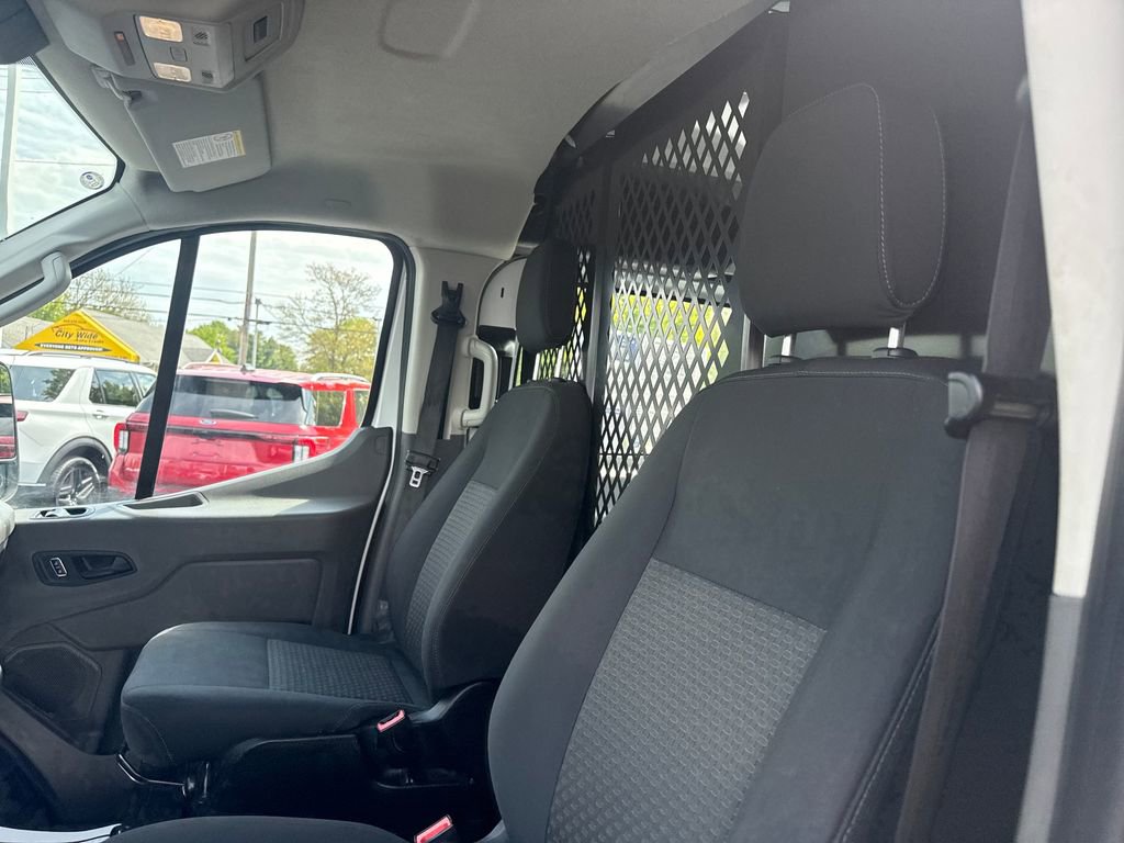 Used 2024 Ford Transit 250 Low Roof w/ Exterior Upgrade Package RWD image 22