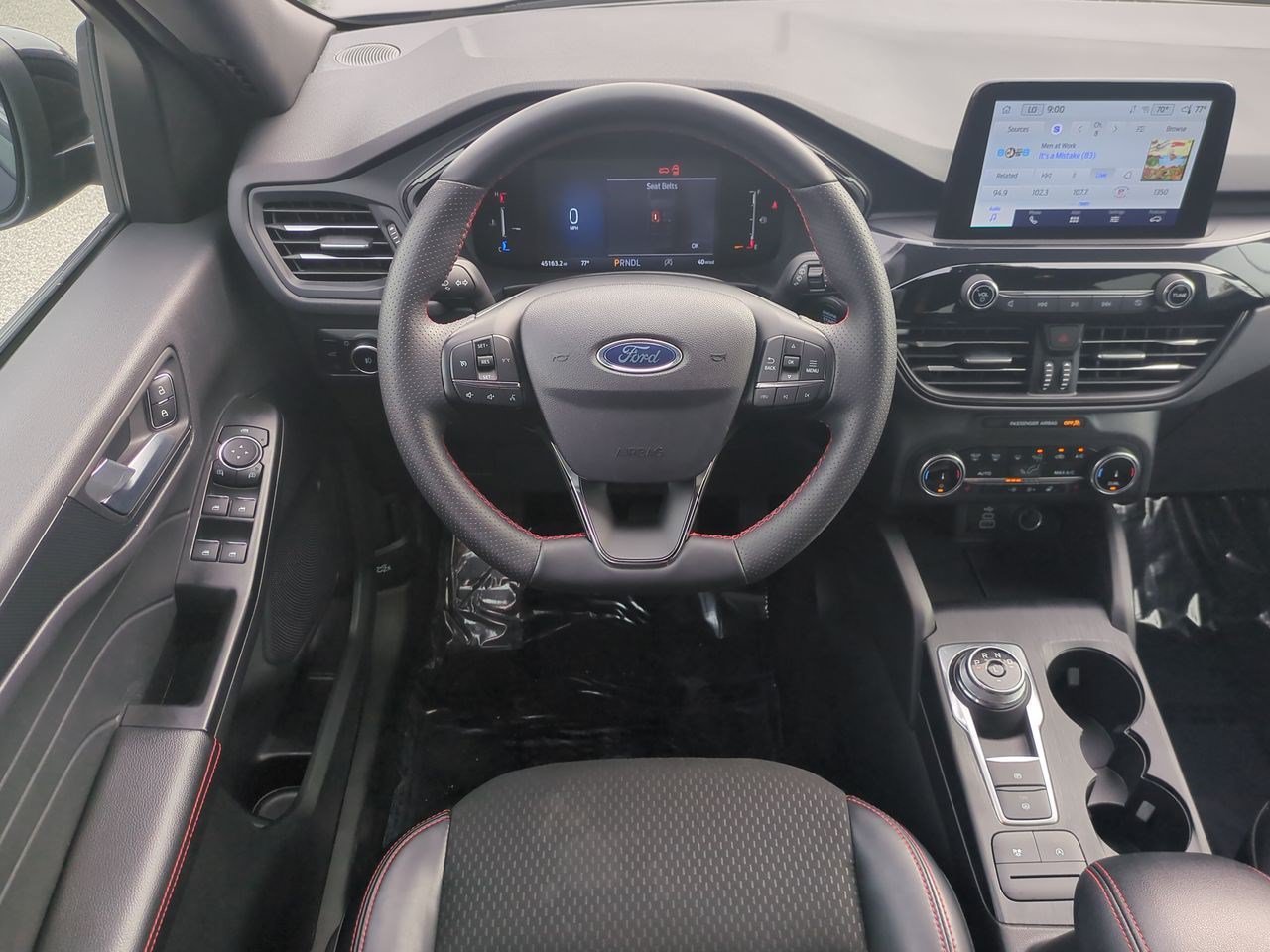 Used 2025 Ford Escape ST-Line Select AWD/4WD image 31