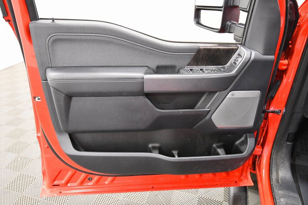 Used 2023 Ford F250 Lariat AWD/4WD image 13