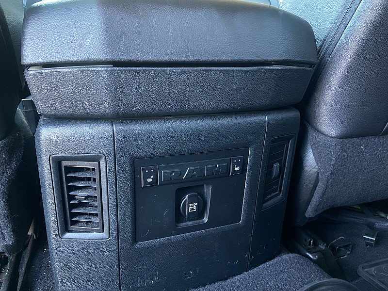 Used 2017 RAM 1500 Laramie image 17