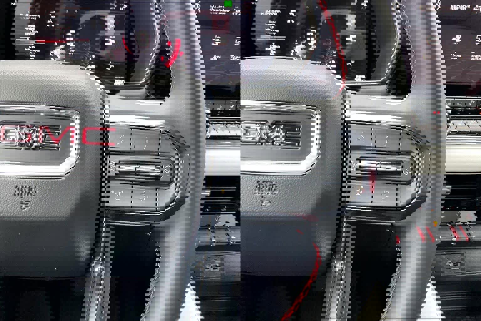 Used 2025 GMC Canyon AT4 w/ AT4X Package image 26