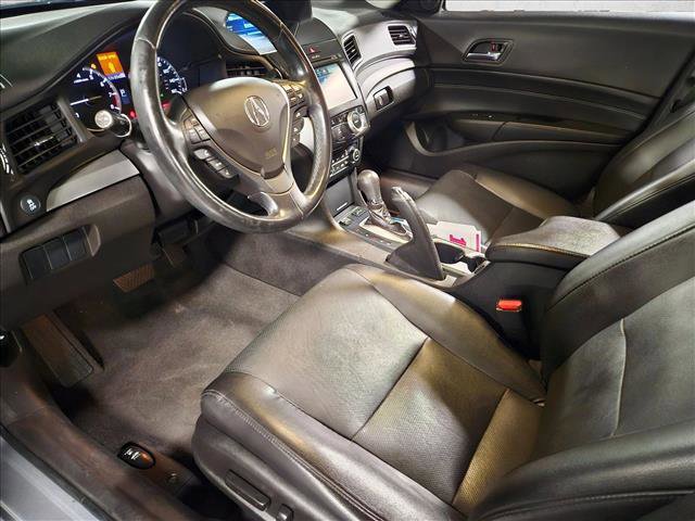 Used 2017 Acura ILX w/ Premium Package image 10