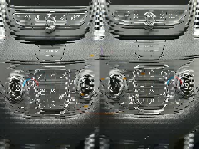 Used 2023 Chevrolet Malibu LT image 16