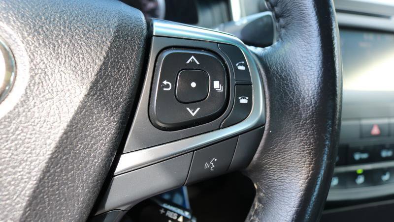 Used 2017 Toyota Camry SE w/ Protection Package (Q2) image 13