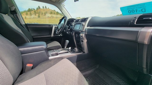 Used 2018 Toyota 4Runner SR5 image 50