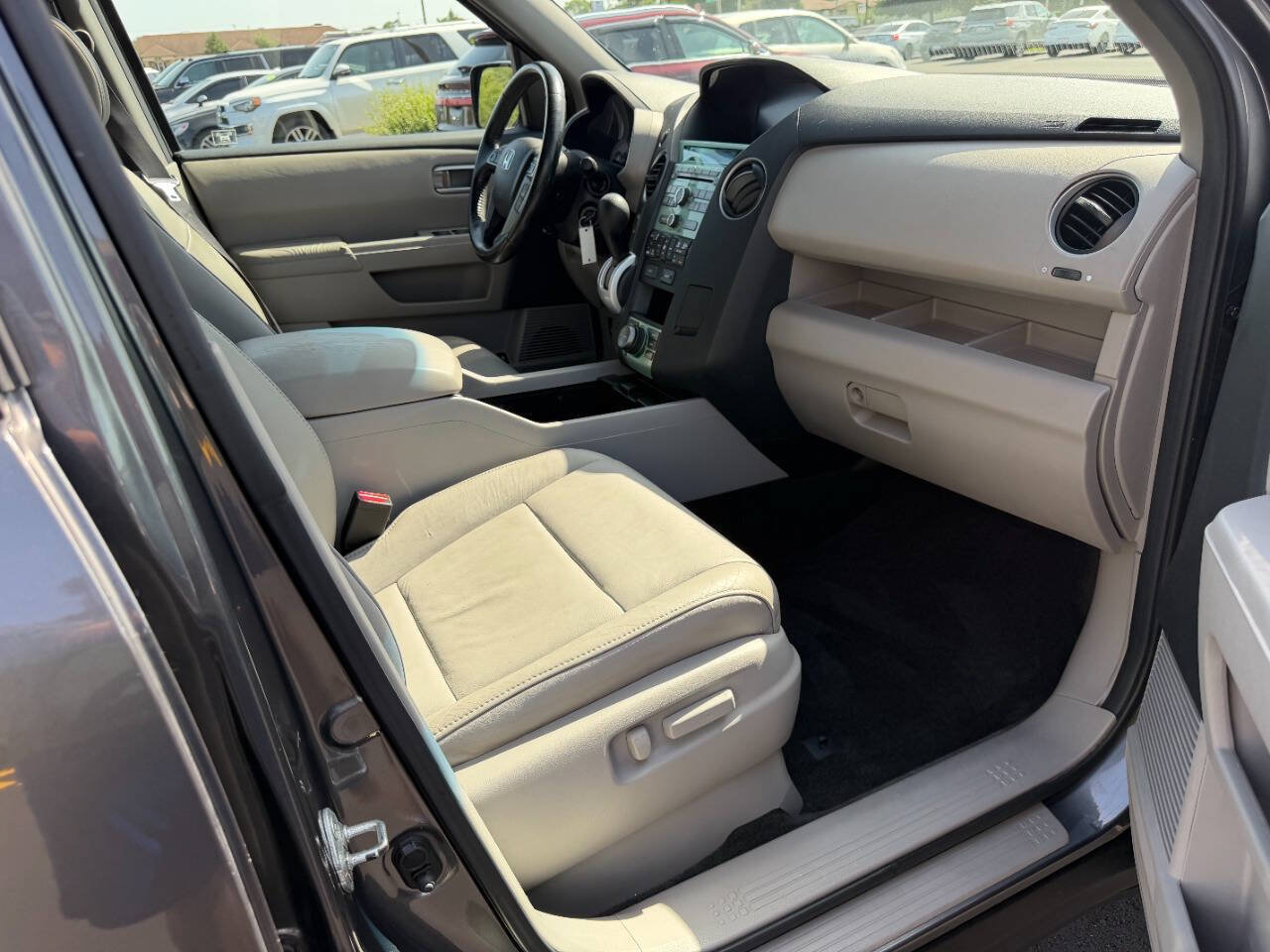 Used 2011 Honda Pilot EX-L image 17