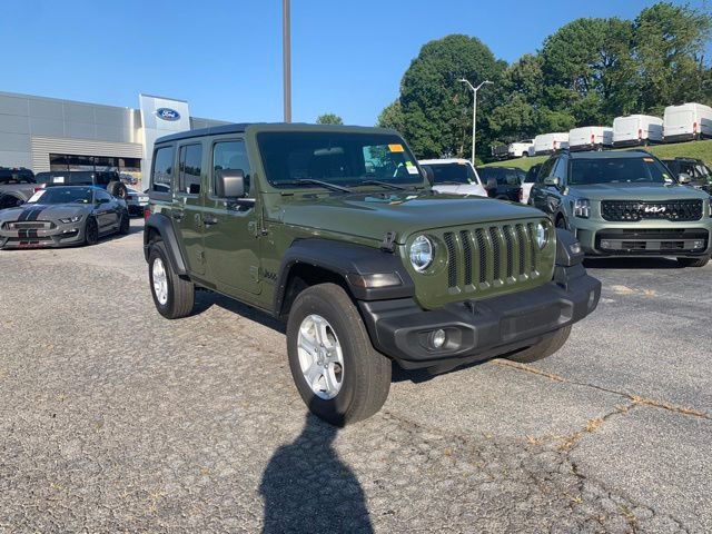 Used 2022 Jeep Wrangler Unlimited Sport AWD/4WD image 2