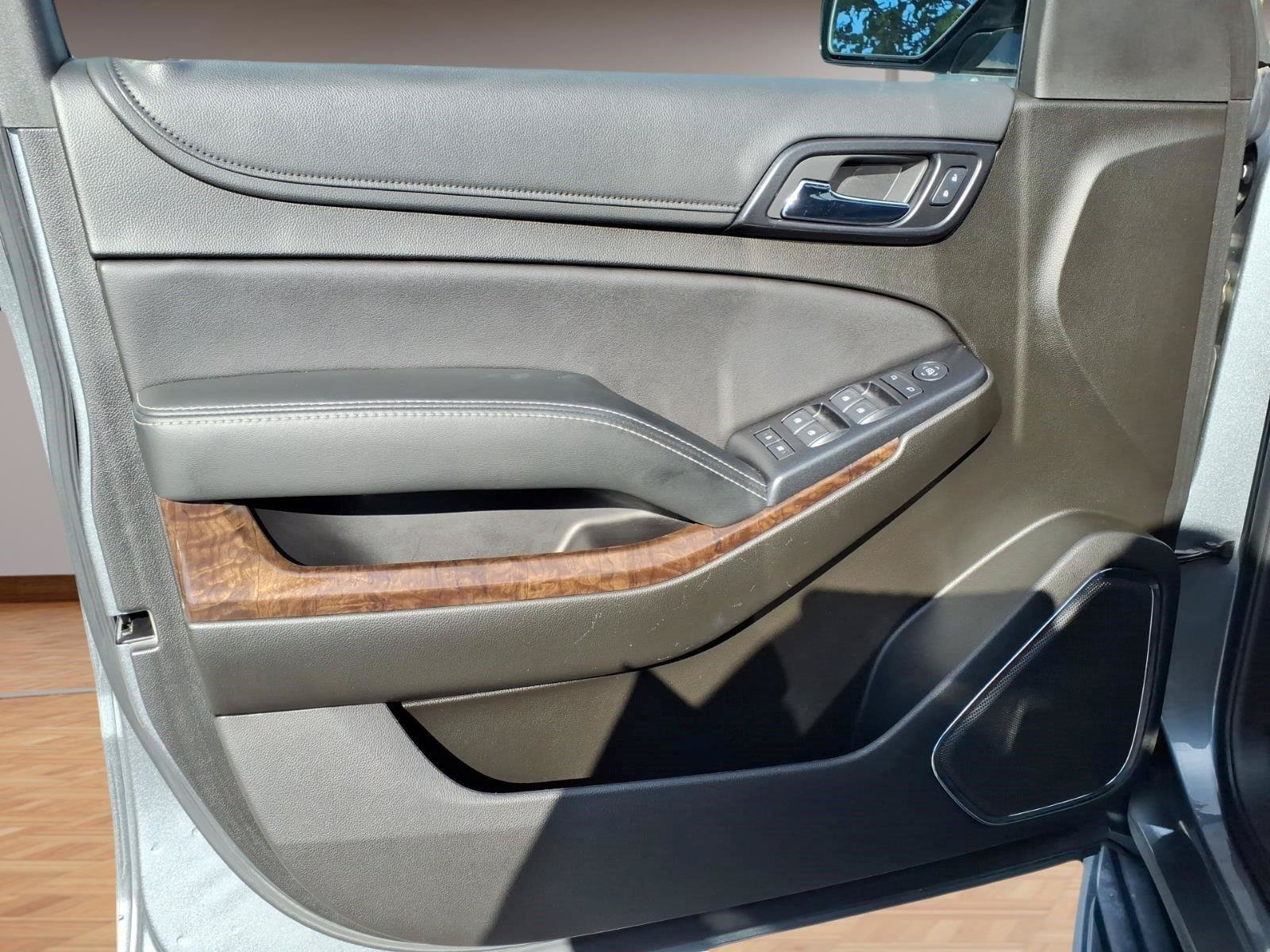 Used 2019 Chevrolet Tahoe LS AWD/4WD image 20