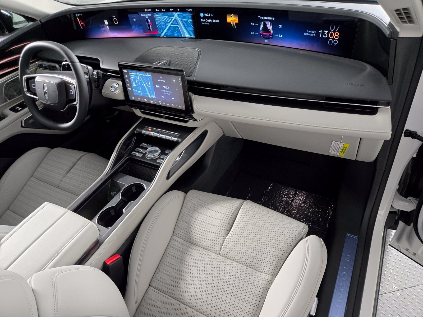 New 2026 Lincoln Nautilus Reserve AWD/4WD image 21